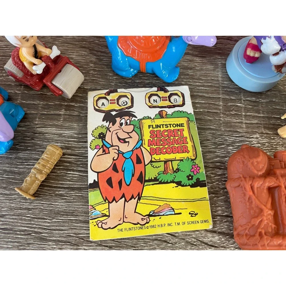 Vintage Flintstones Figure Lot Fred Barney Dino Pebbles Decoder Hanna Barbera